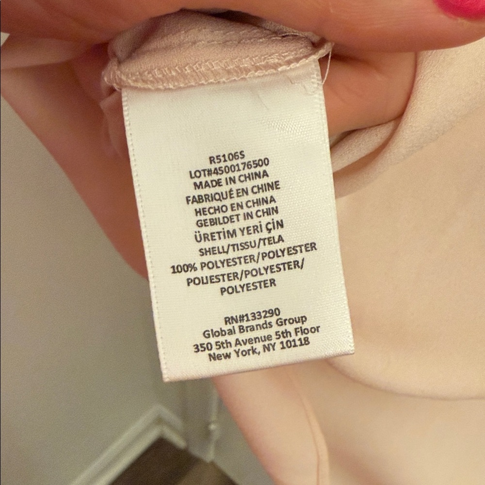 Marchesa Voyage Blush Ruffle MED Elegant Ruffle Sleeve Top - Picture 8 of 8